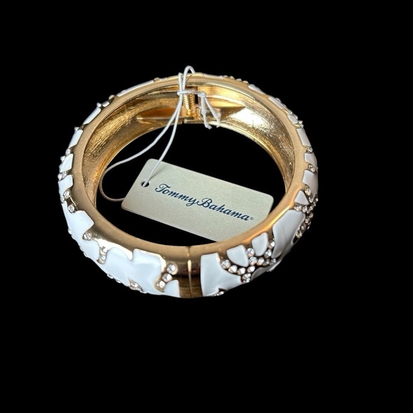 Tommy Bahama NWT Rhinestone and White Enamel Gold Tone Hinge Bracelet - Picture 4 of 12
